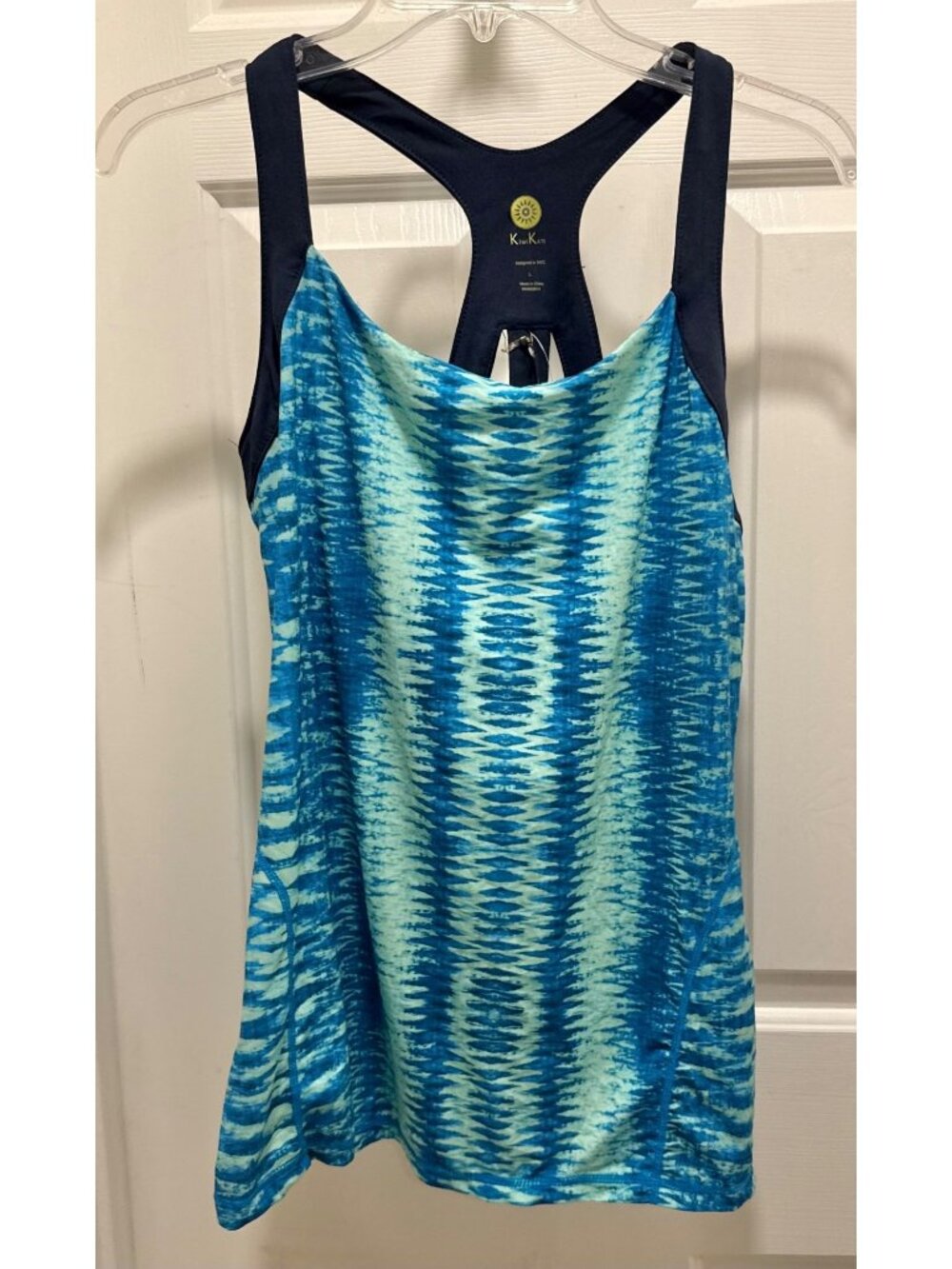 Kiwi Kate Women L active tank top workout athletic yoga racerback shelf bra blue
